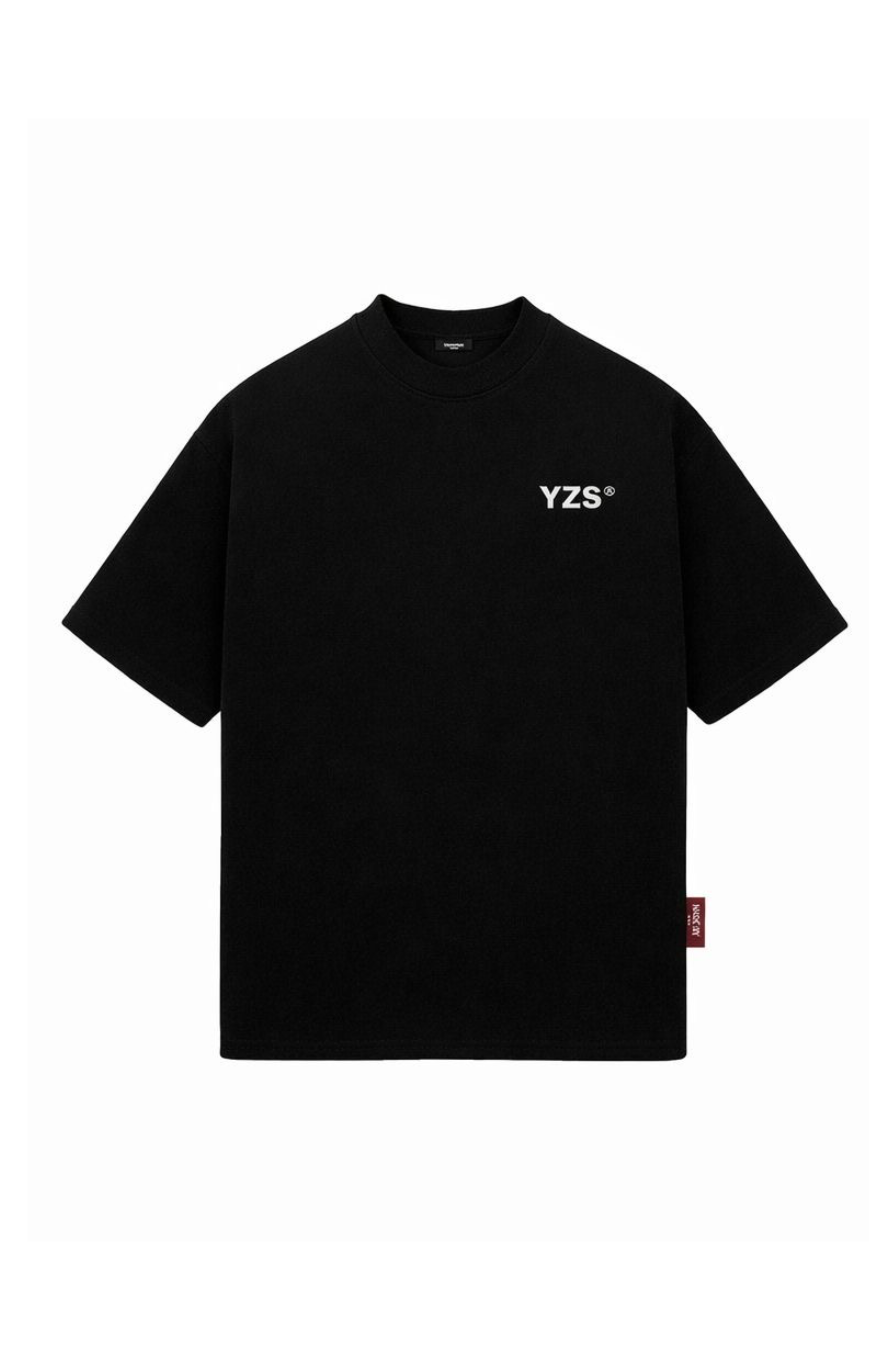 ESSENTIAL T SHIRT